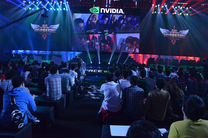 【战报】2025LPL春季赛第19比赛日综述，iG、FPX兵不血刃轻松拿下